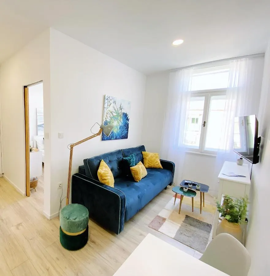 Apartmán New Stylish & Modern Studio Apart - With Sea View Pula